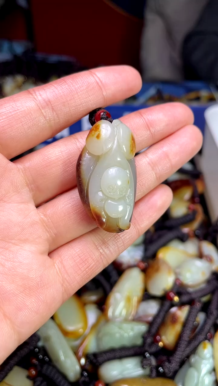 【闪购商品】和田玉颈饰未镶嵌3