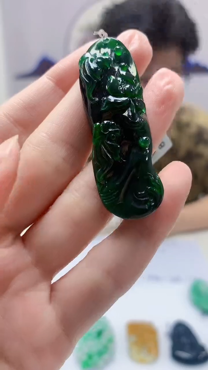 【闪购商品】定制翡翠未镶嵌4688zm-毛货挂件荷叶鱼133