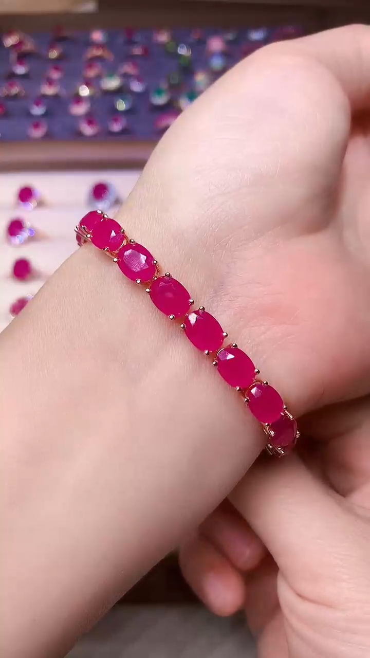 【闪购商品】红宝石手链银S925镶嵌0000