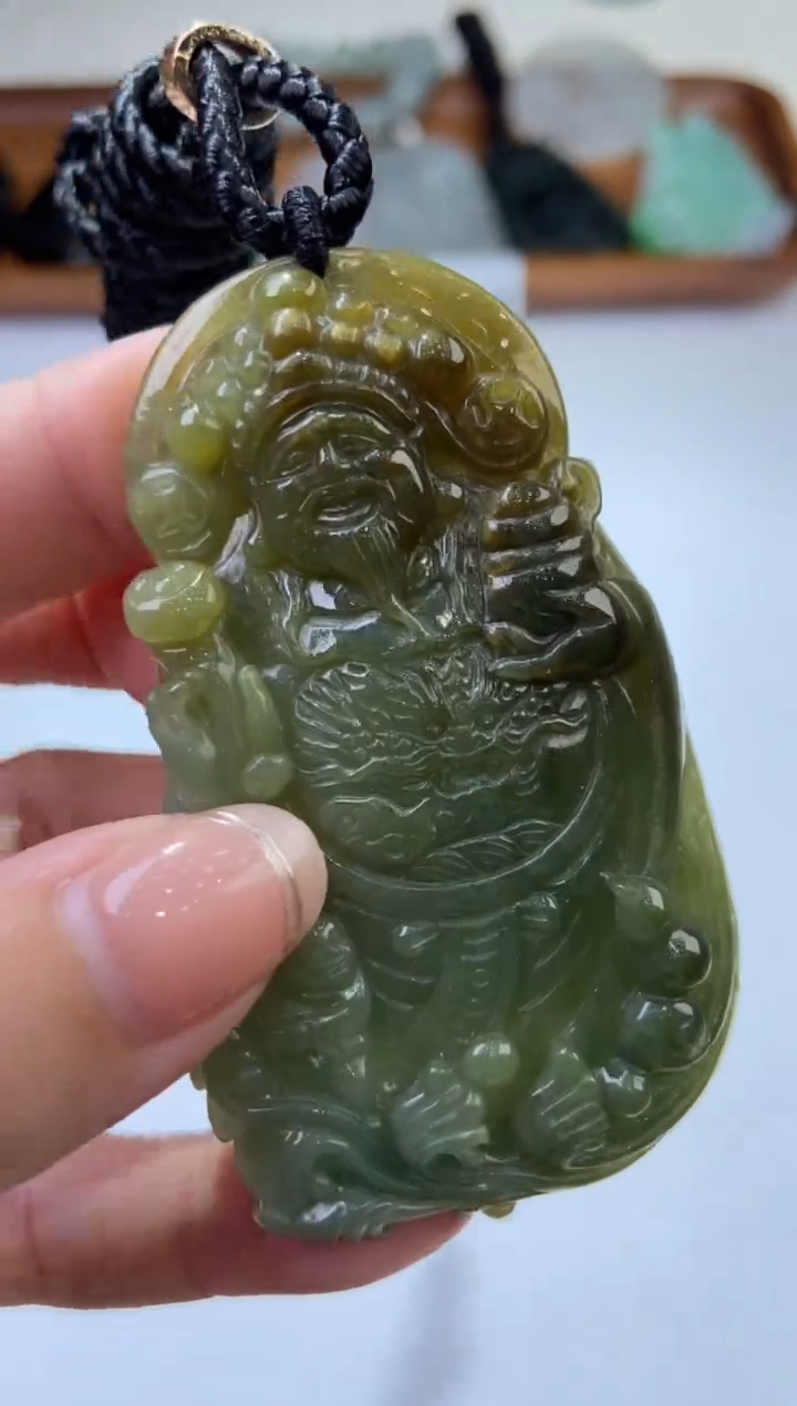 翡翠未镶嵌颈饰285960    