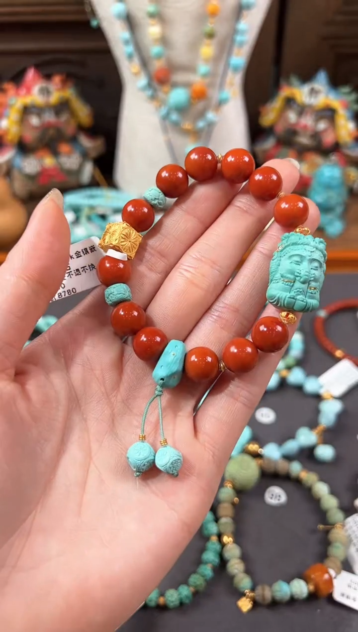 【闪购商品】南红玛瑙手链18K金镶嵌南红手链