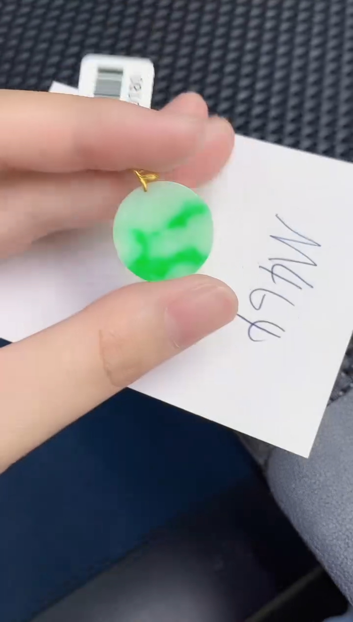 【闪购商品】翡翠颈饰18K金镶嵌000000000