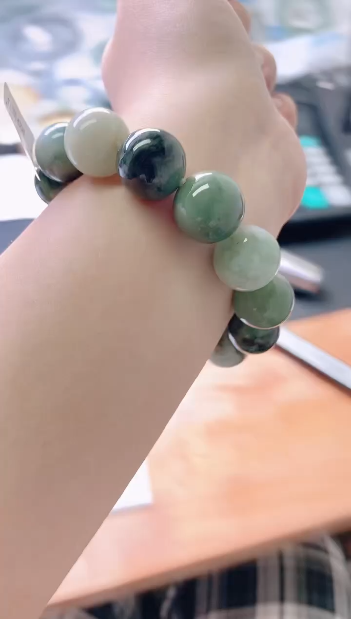 未镶嵌定制翡翠珠串