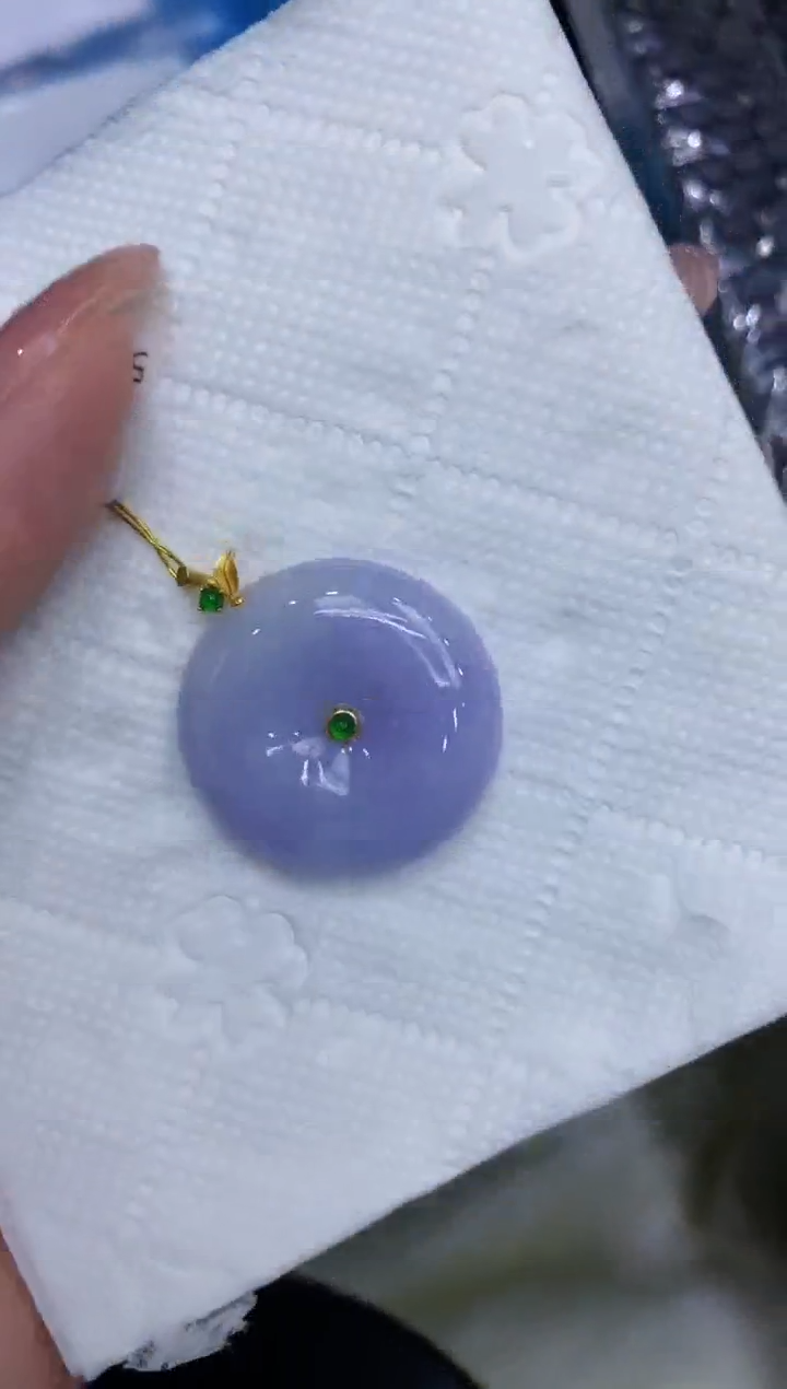 翡翠18K金镶嵌颈饰111111111