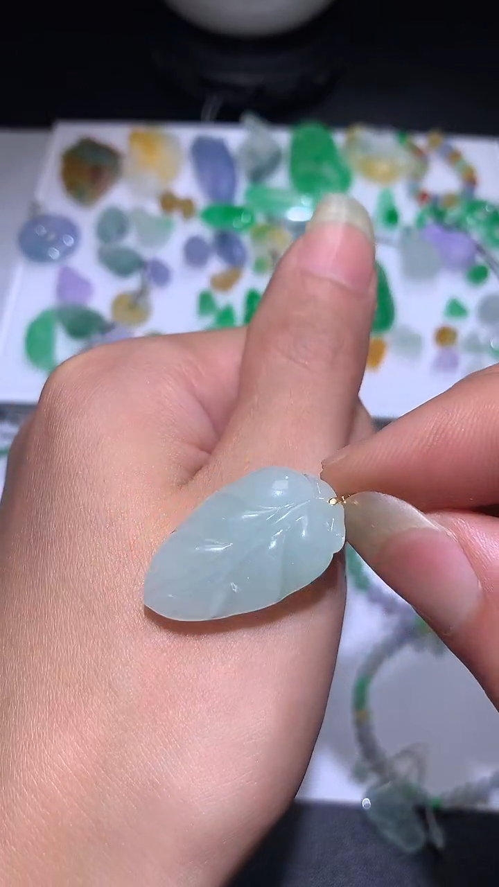 翡翠18K金镶嵌吊坠(不含链)68