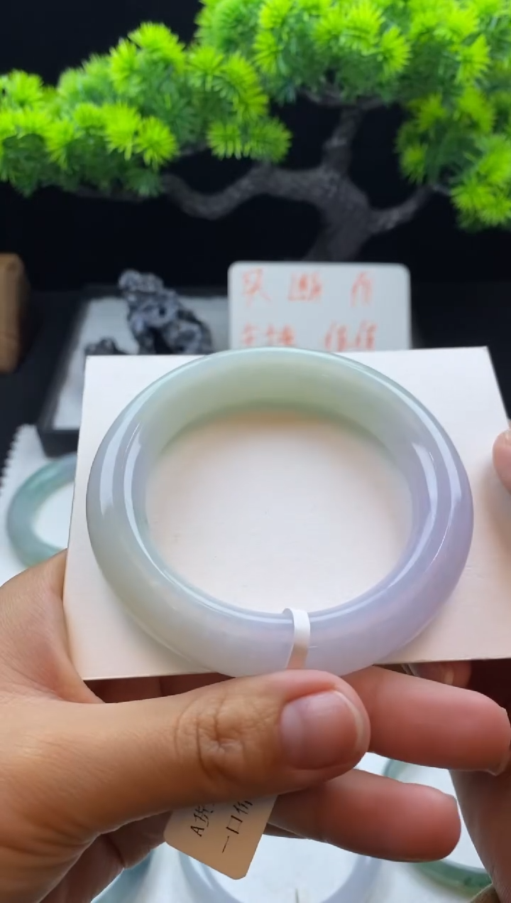 【闪购商品】翡翠手镯未镶嵌55圈圆条~不退不换