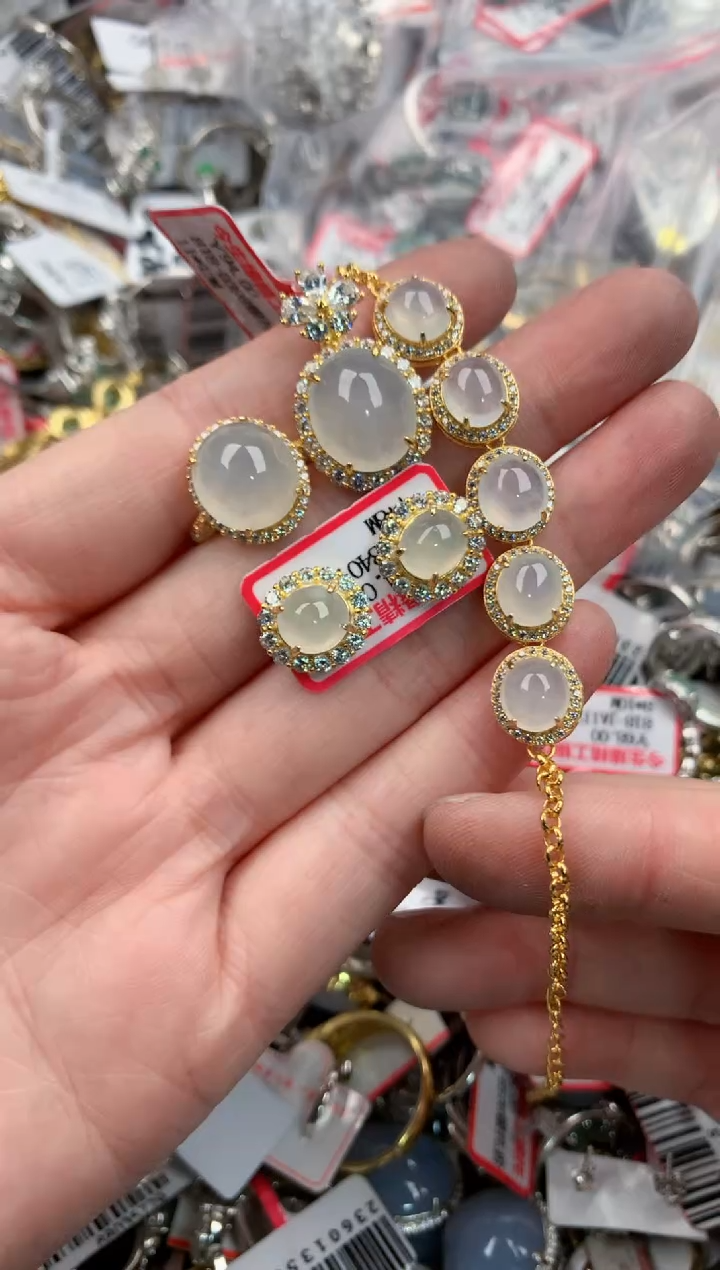 银S925镶嵌戒指翡翠888---1