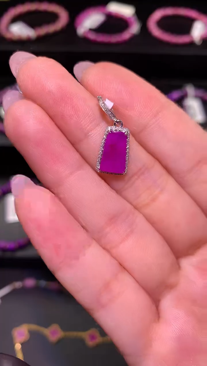 【闪购商品】苏纪石（舒俱来），18K金镶嵌舒俱来吊坠