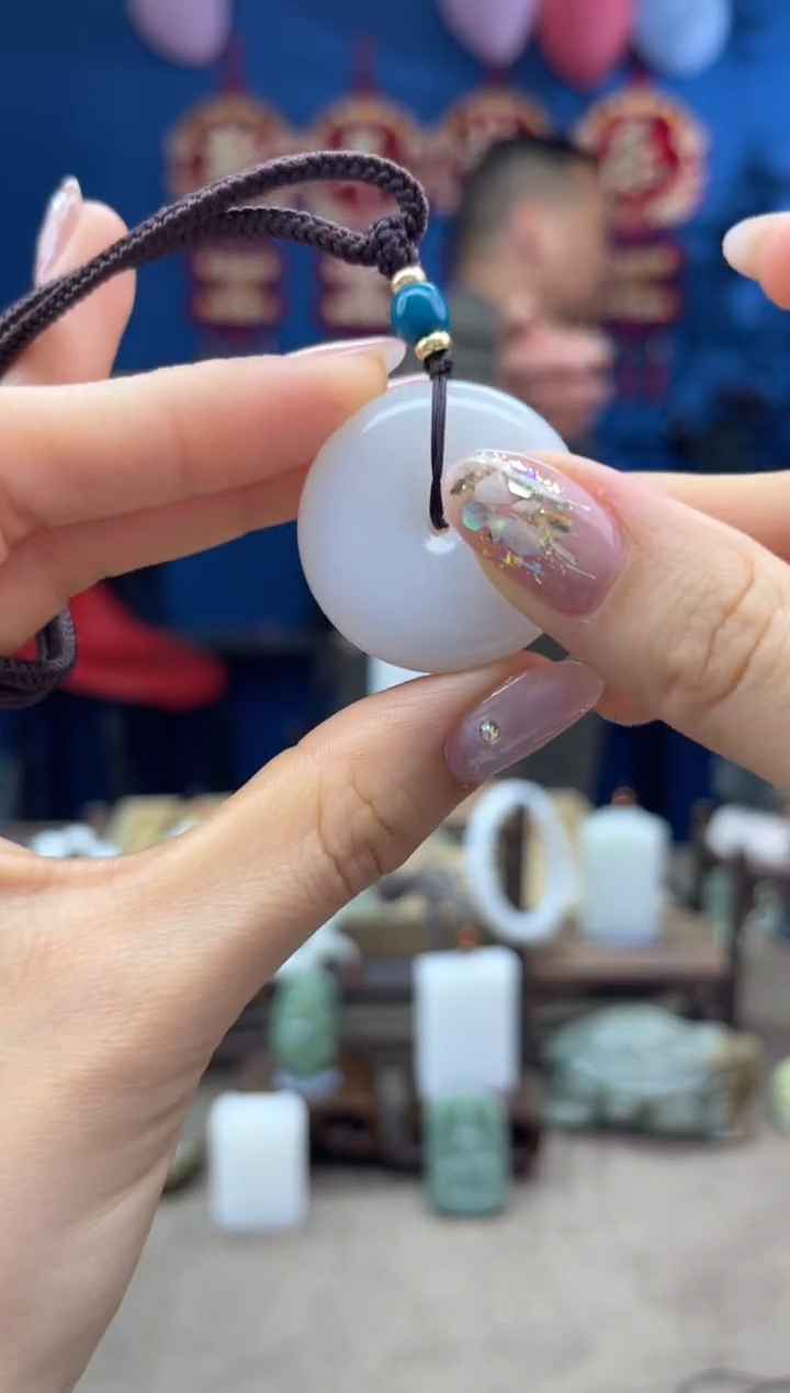 【闪购商品】和田玉颈饰未镶嵌1