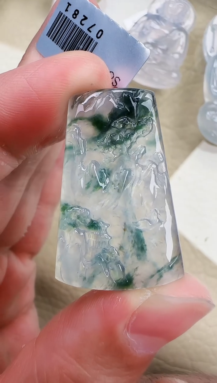 翡翠未镶嵌颈饰缅甸翡翠a货