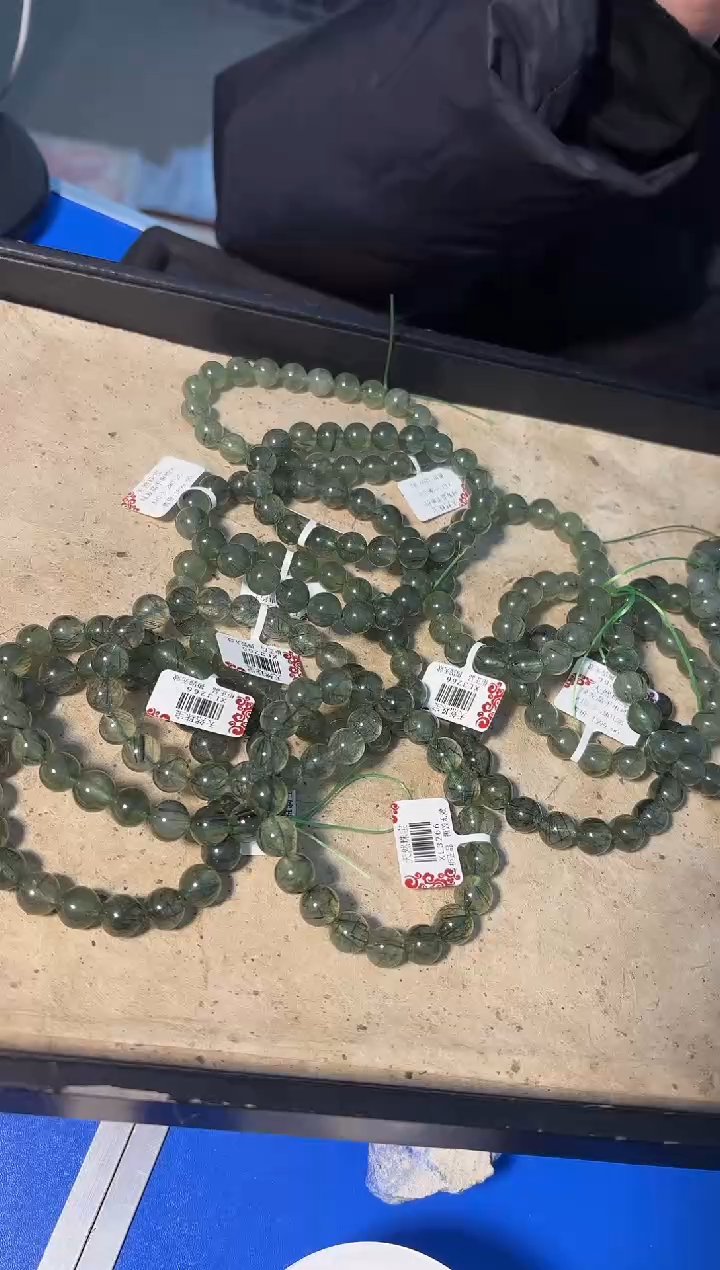 【闪购商品】水晶手串未镶嵌XL3266绿发晶手串9+多样性发一