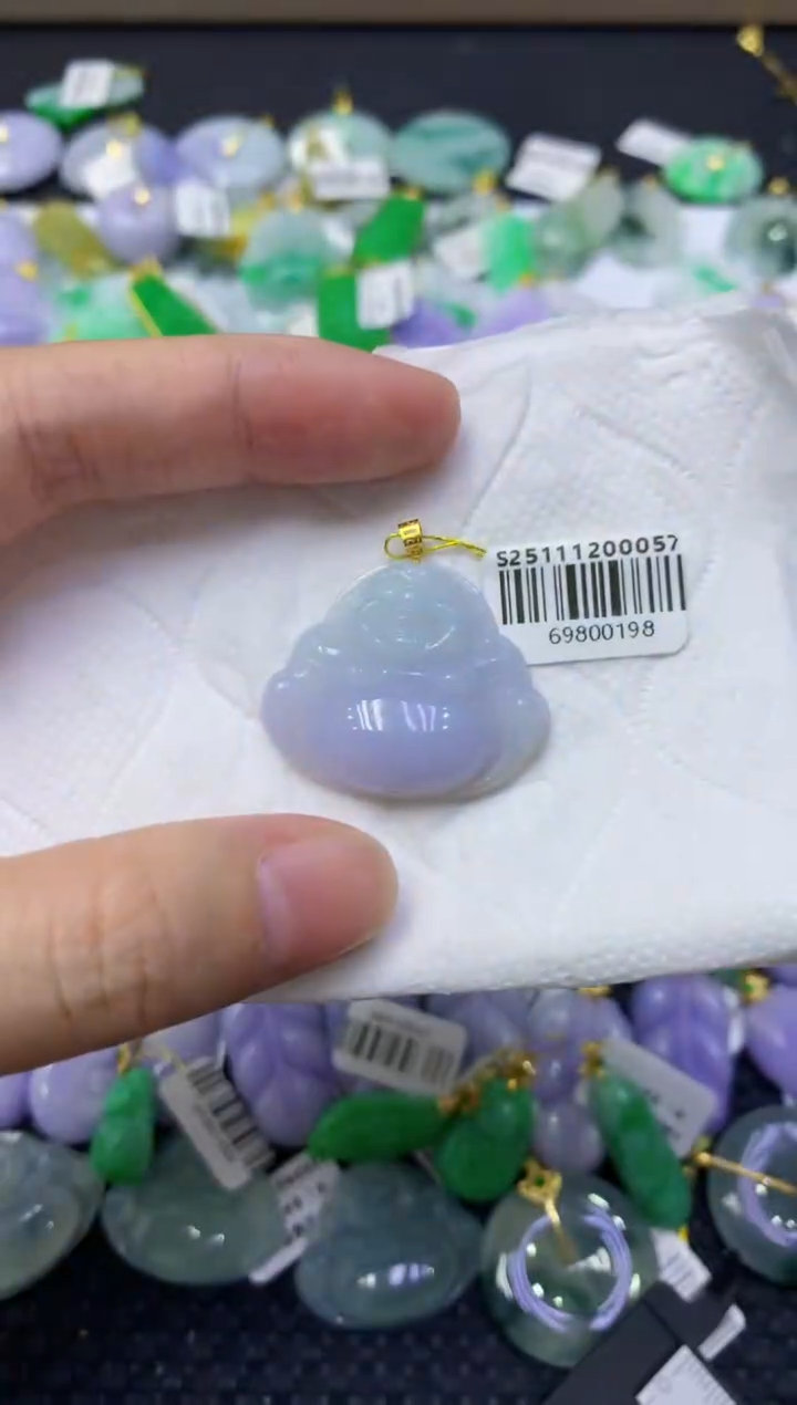 颈饰18K金镶嵌翡翠天然缅甸翡翠A货