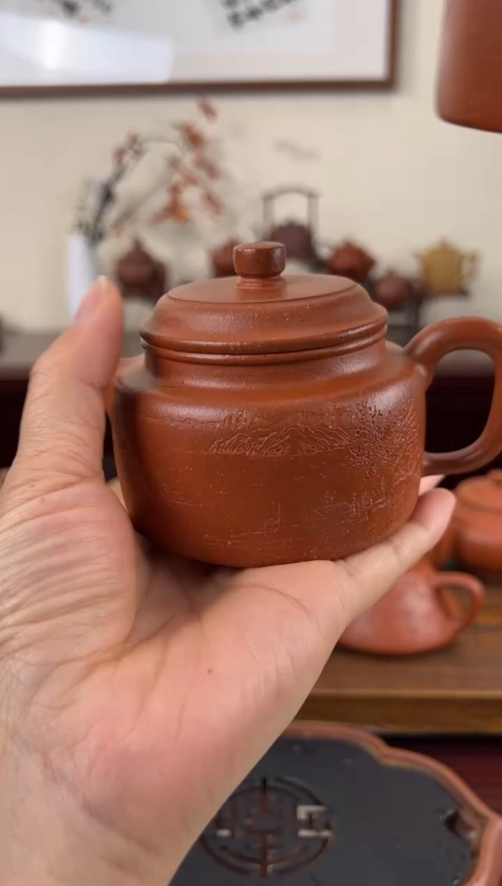 【闪购商品】紫砂茶壶红降坡刻绘德钟壶220CC