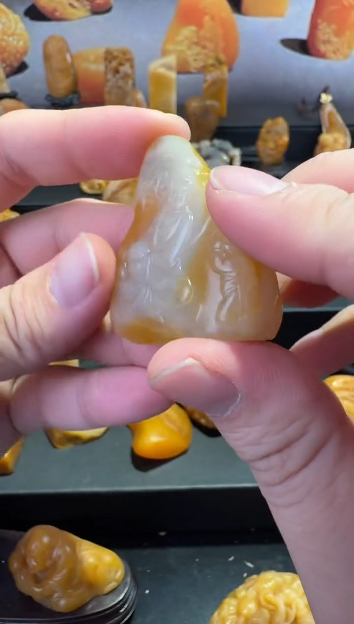 【闪购商品】田黄石半知田黄直播间