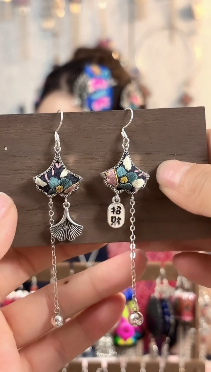 织绣织绣非遗老绣饰品548