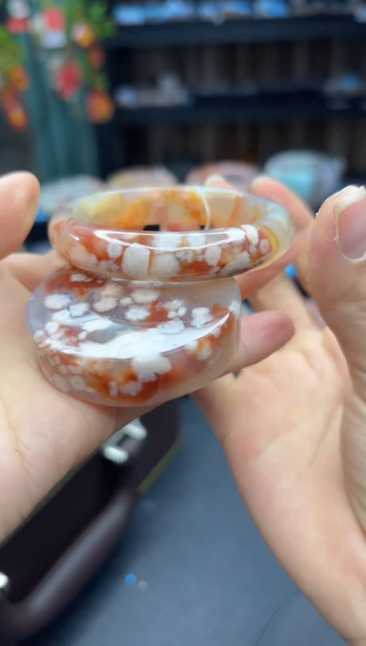 【闪购商品】石英质玉手镯未镶嵌60（52圈贈送鐲心）