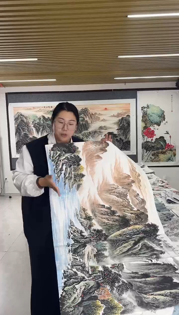 国画丹青专属福利-四尺整张富水长流带证书