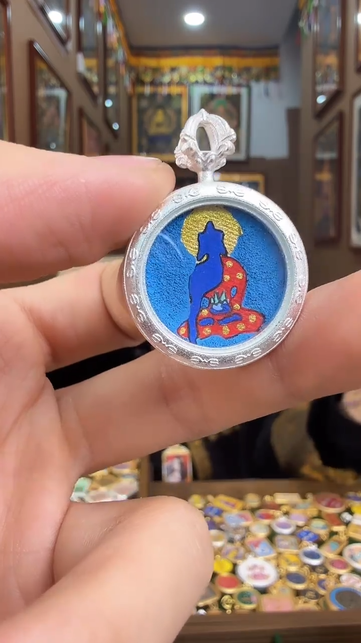 吊坠药师佛-纯手绘唐卡