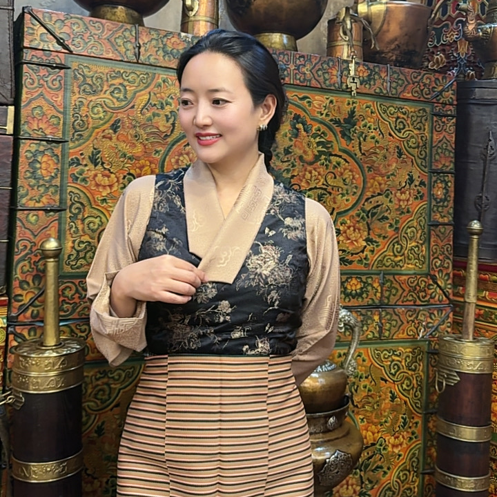 史镜新款藏式传统缎面藏服四季款