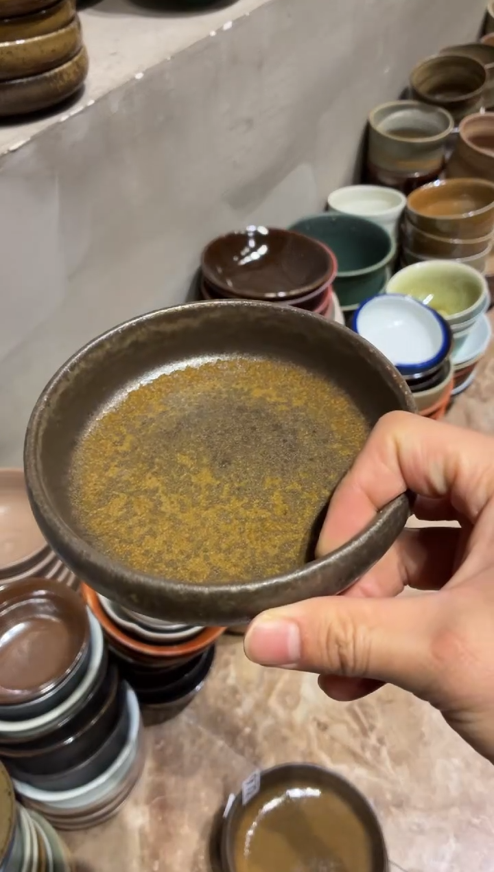 瓷片阿****?973黑金味碟1个