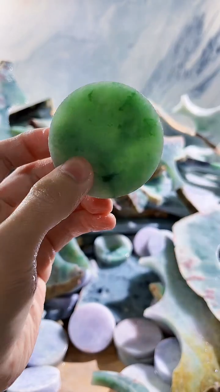 翡翠裸石缅甸翡翠A货虫2648