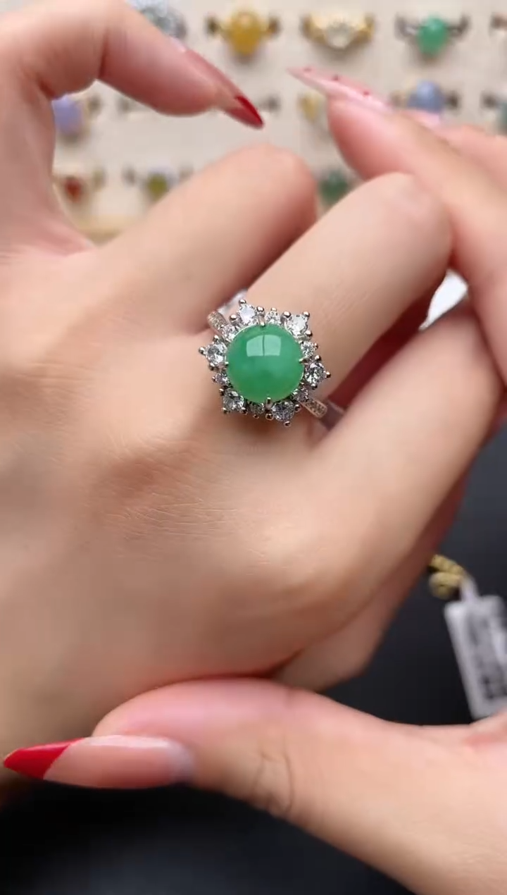 【闪购商品】翡翠戒指银S925镶嵌一物一证一礼盒