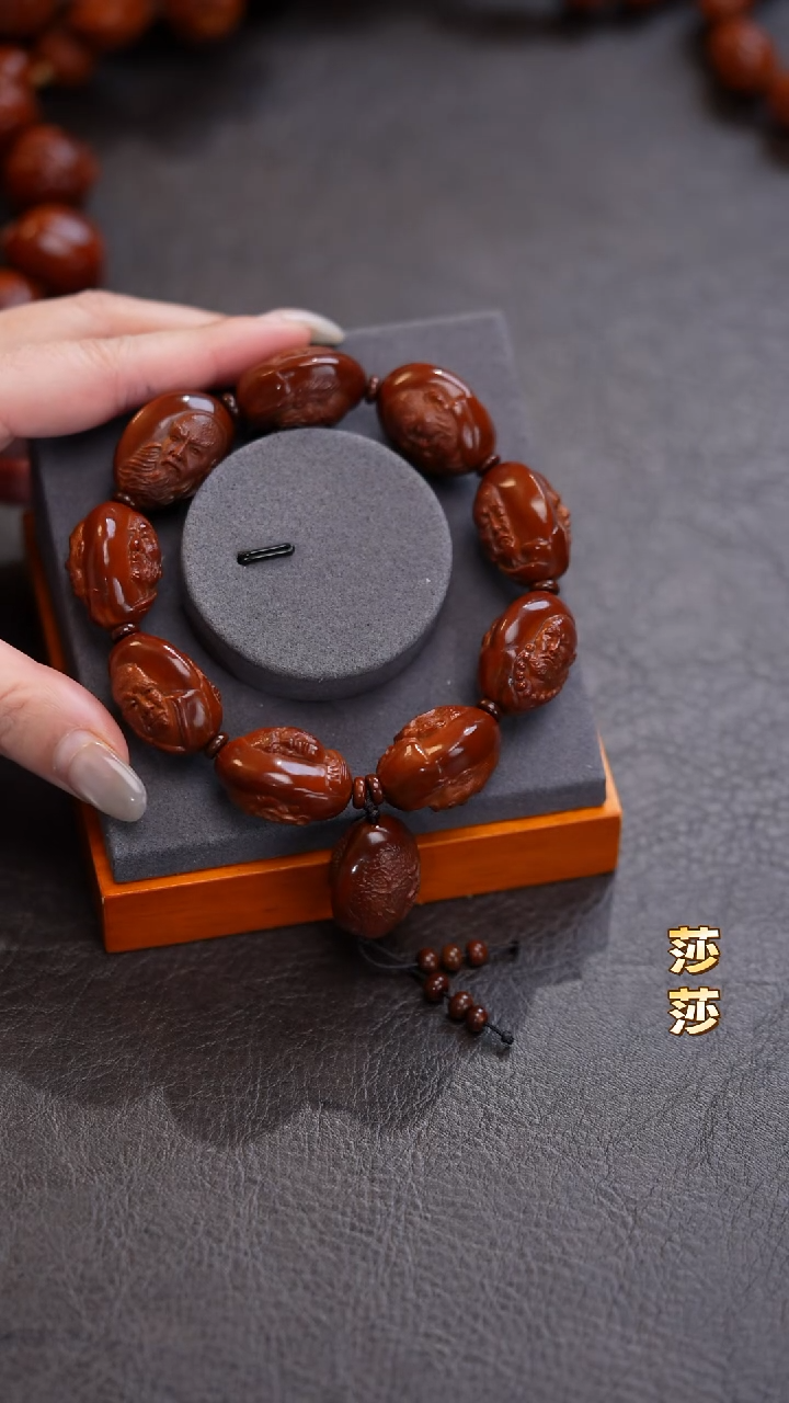 吊坠橄榄核羡****猴橄榄核