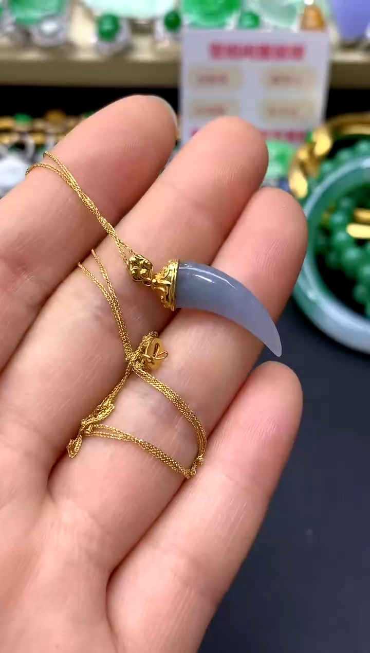 颈饰18K金镶嵌翡翠181-中国好珍宝