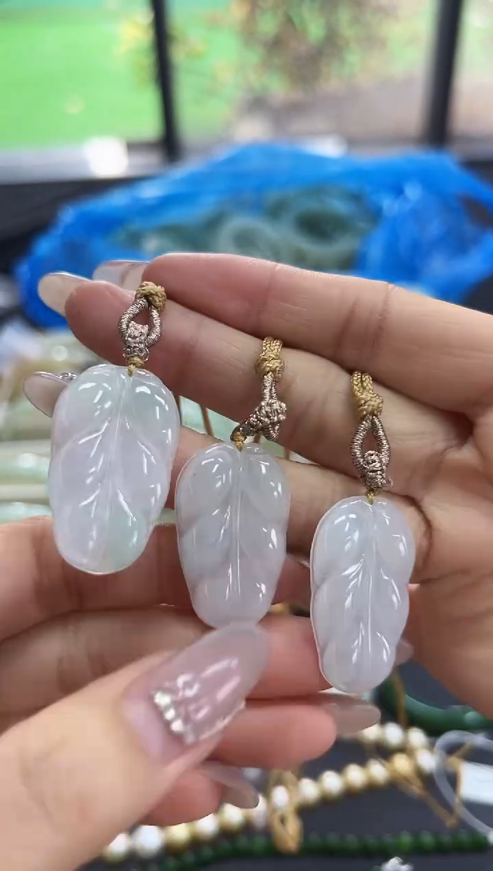 【闪购商品】翡翠颈饰未镶嵌gs5829叶子