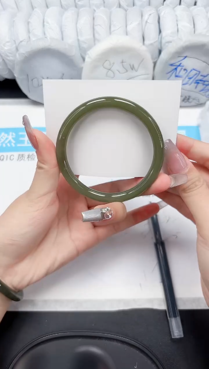 【闪购商品】和田玉手镯未镶嵌367-61.2