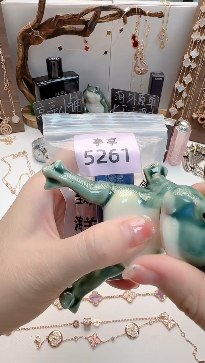 W****^华禄甄选阁亭亭总铺