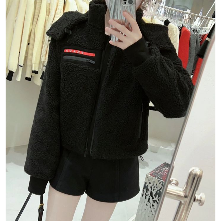 普拉达/外套/95新/无/[251214MY2F]