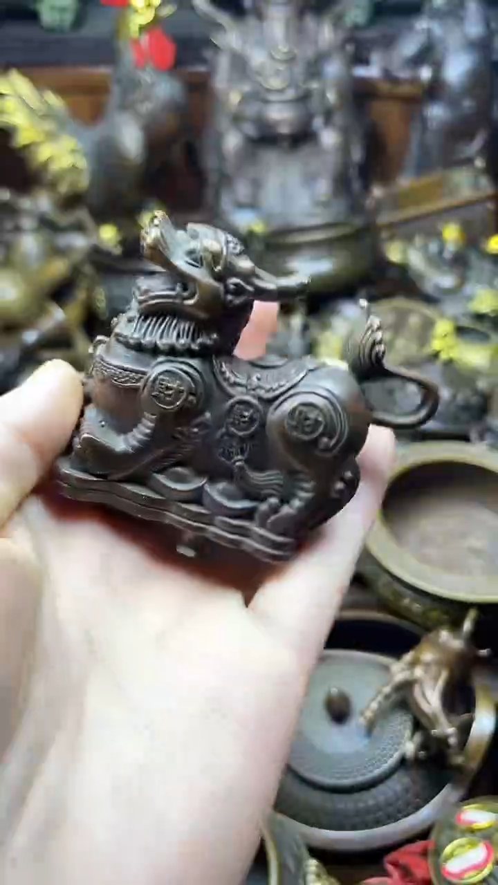 闪购链接，点击下单，有运费险，铜摆件