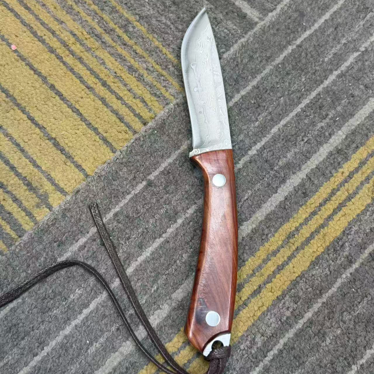 610大马士革水果刀成品