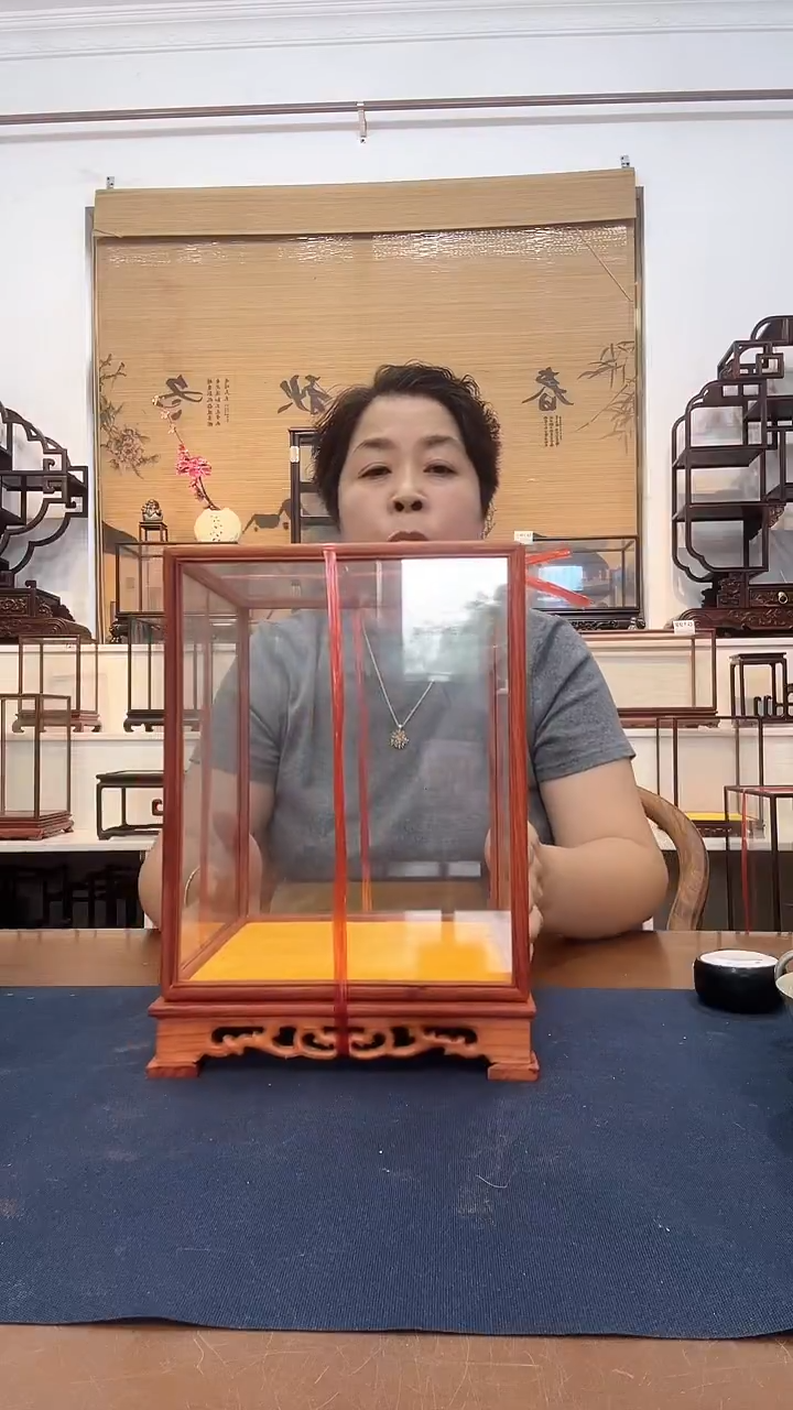 花梨木类孤品玻璃罩205