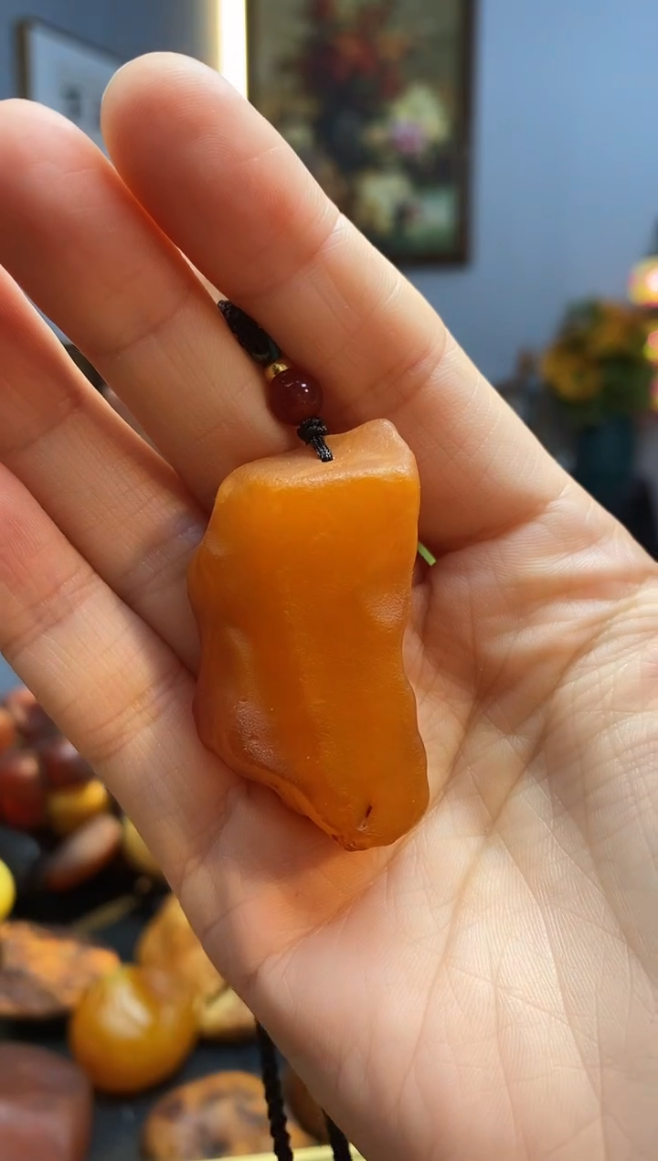 琥珀颈饰未镶嵌挂件