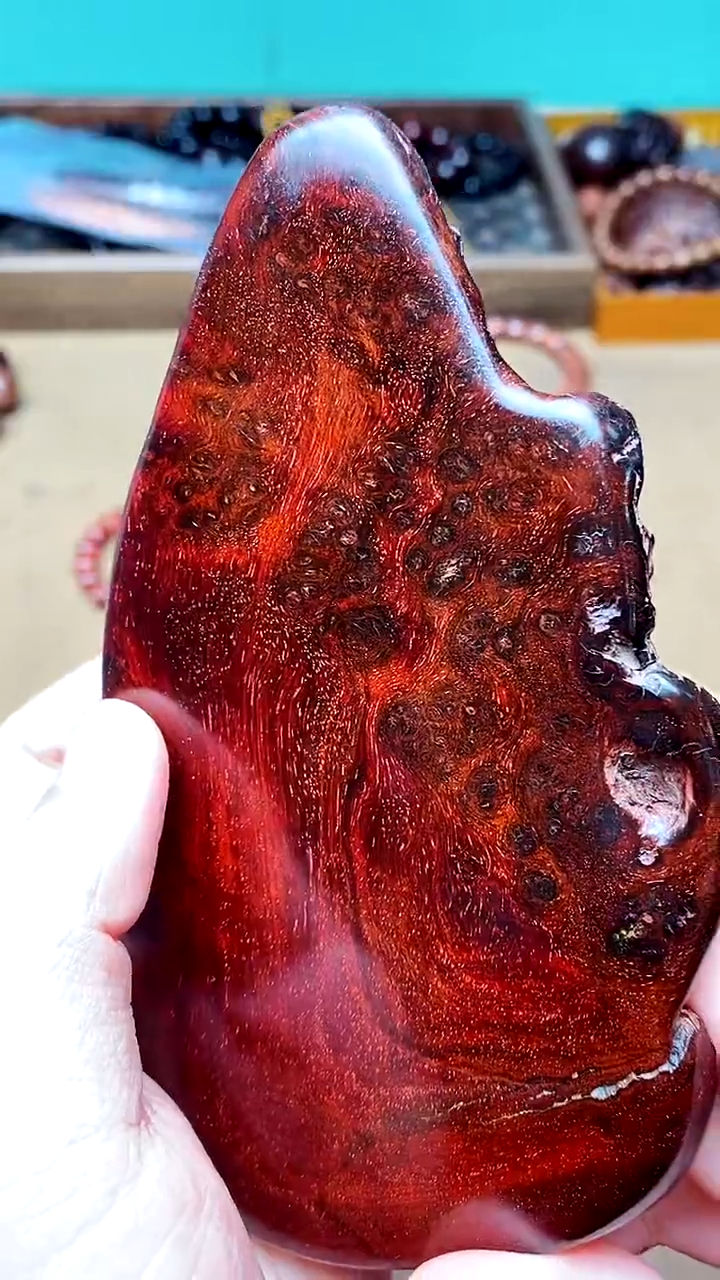 【闪购商品】东非黑黄檀（紫光檀）大牌子