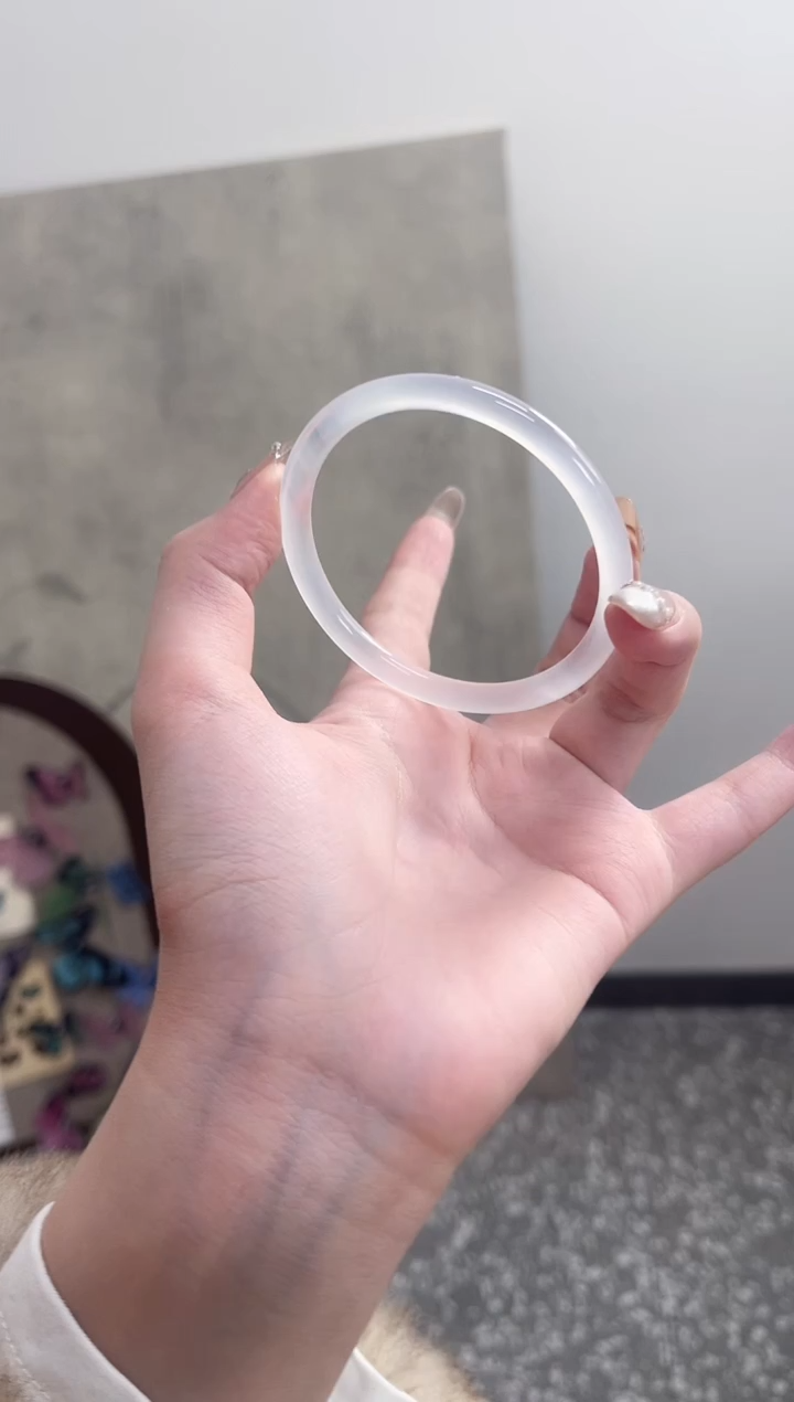 【闪购商品】玛瑙/玉髓手镯未镶嵌57圈