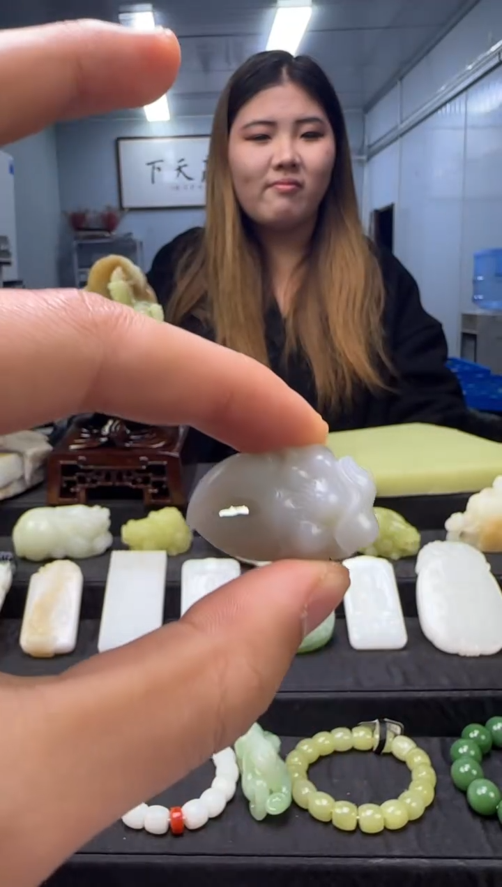 吊坠(不含链)未镶嵌和田玉吊坠