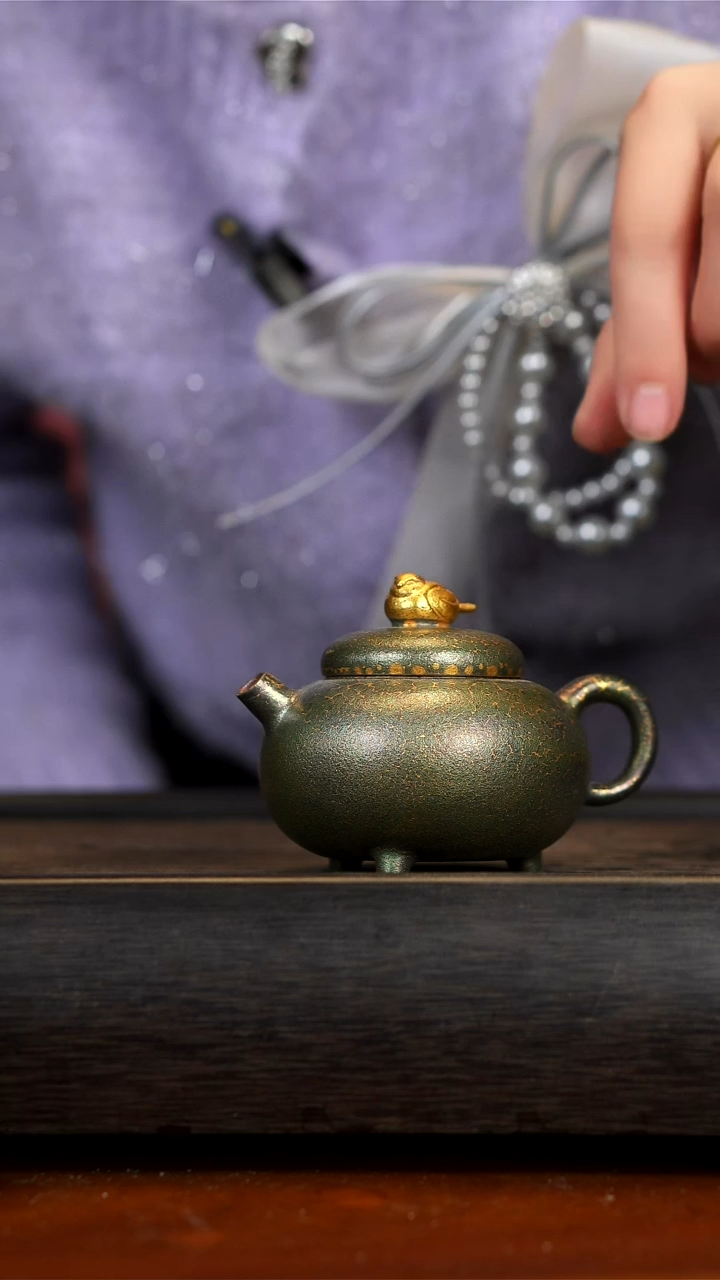 【闪购商品】紫砂茶壶《金乌》紫金贝壳烧