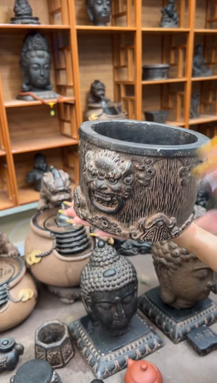 陶土【火山泥】兽头纹鼎