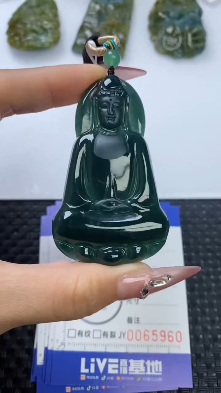 【闪购商品】翡翠颈饰未镶嵌111111111111111