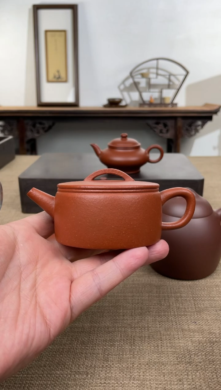 【闪购商品】紫砂茶壶汉瓦 宝山30目纯红降坡 140cc
