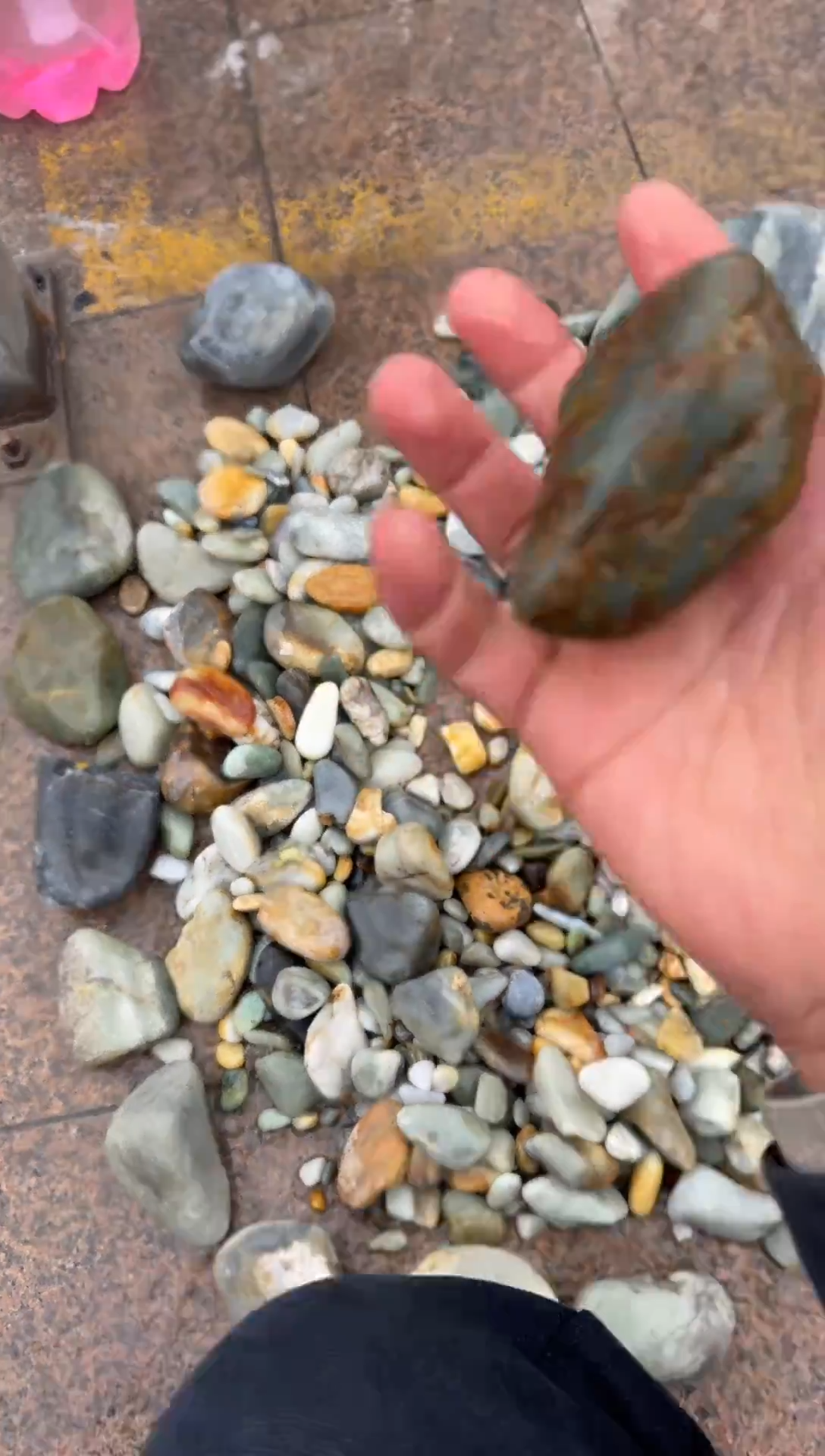 未镶嵌和田玉（糖玉）挂件和田玉