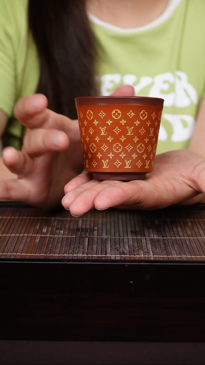 32号宜兴紫砂主人杯