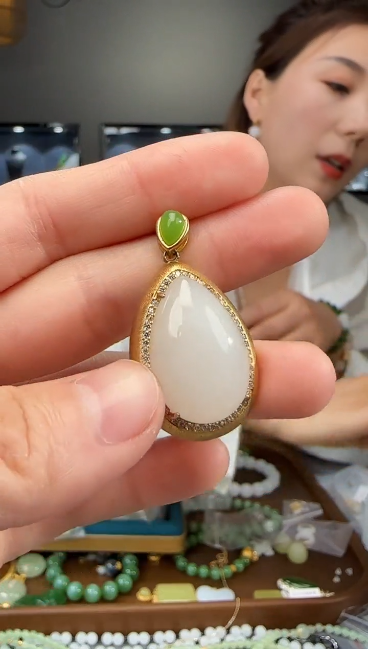 和田玉银S925镶嵌吊坠(不含链)1