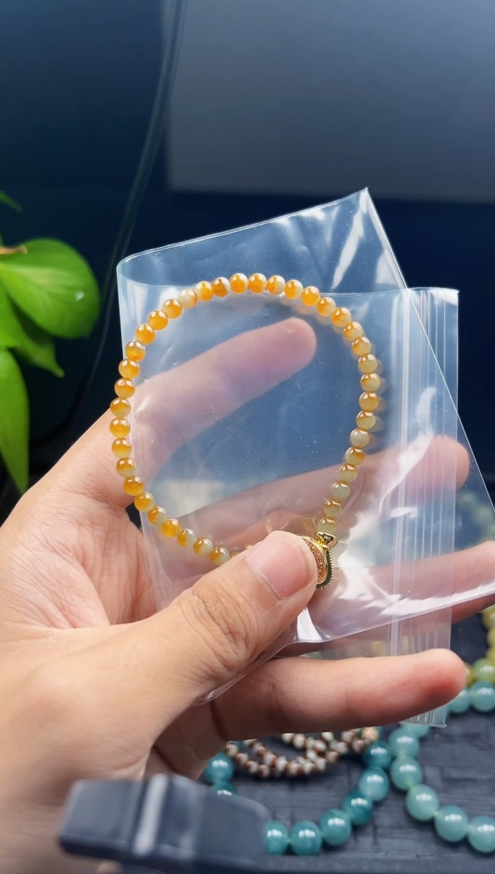 定制翡翠未镶嵌一**行毛货需精细抛光拍一发一