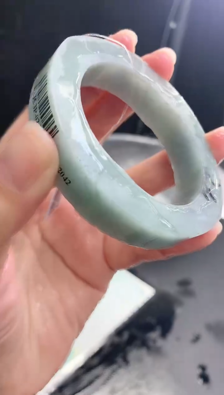 【闪购商品】定制翡翠手镯未镶嵌30 52-57贵