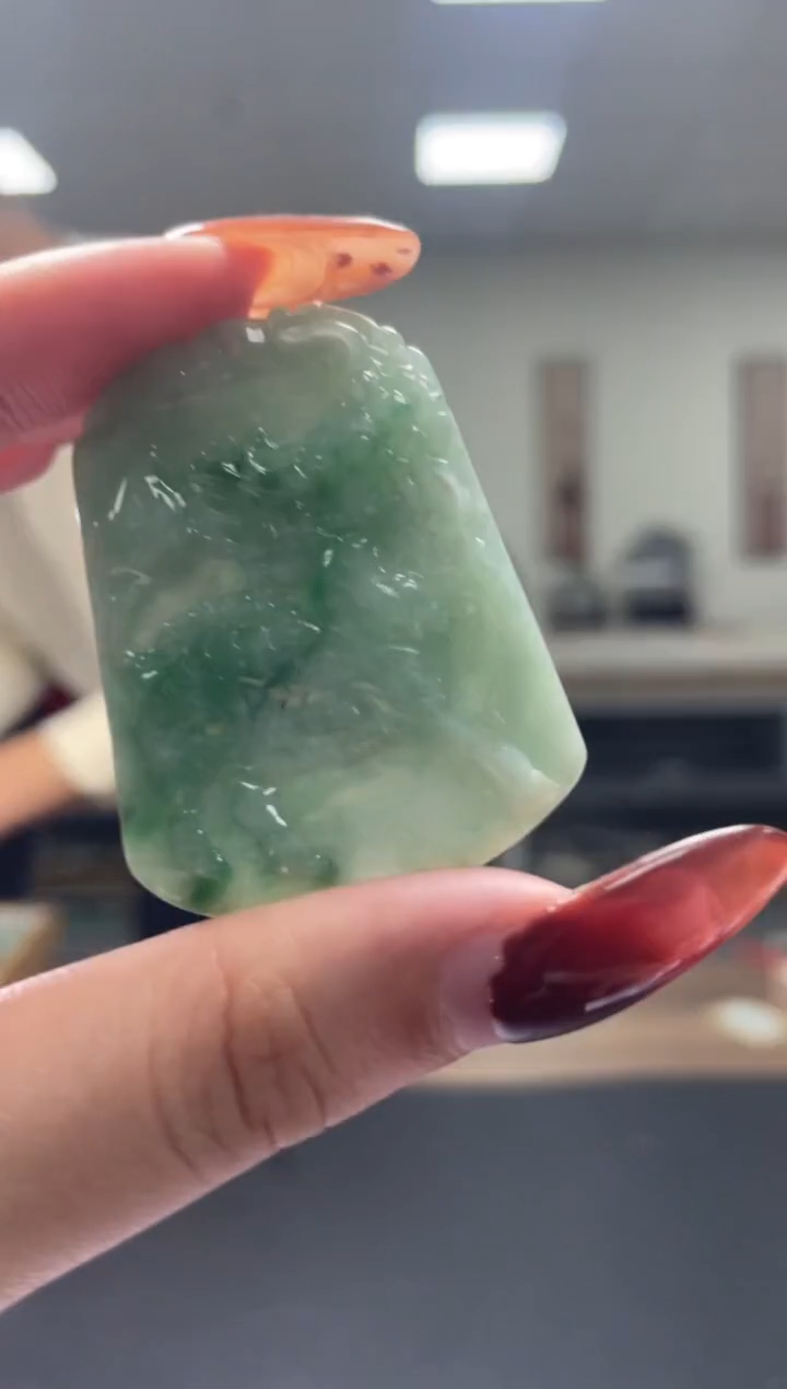 颈饰未镶嵌翡翠天然A货翡翠随机发一件124