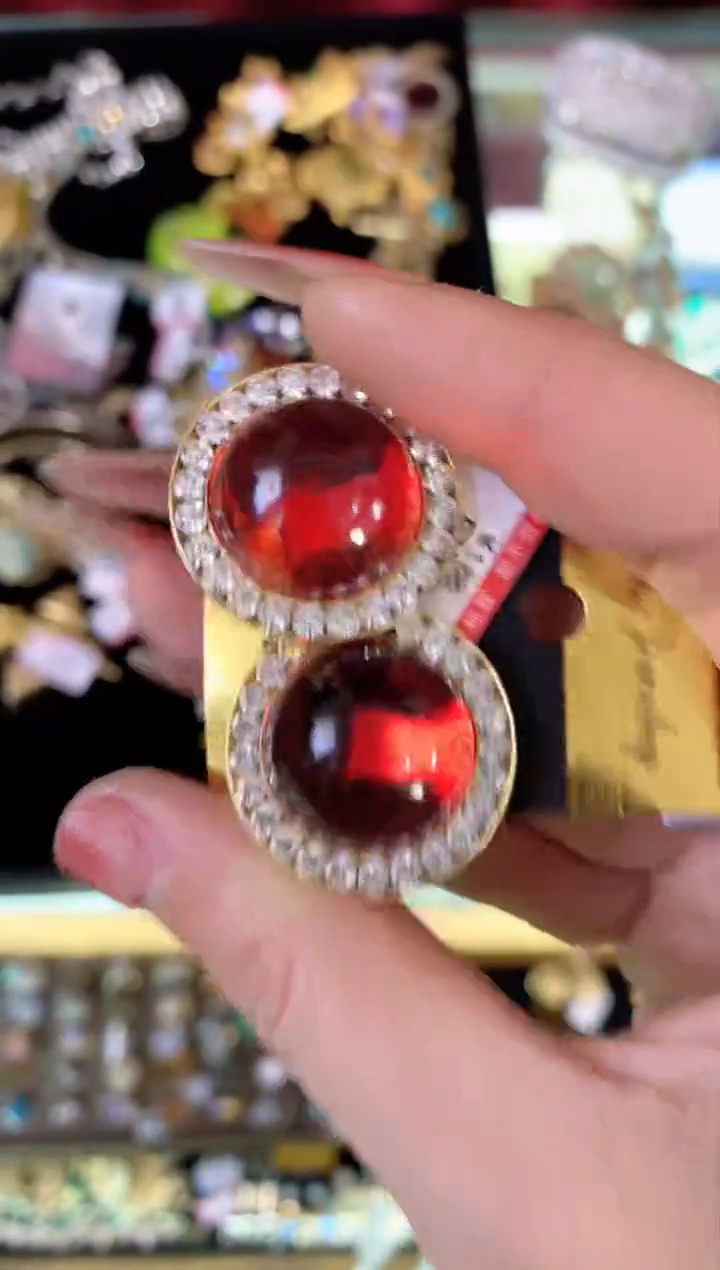 【闪购商品】瓷片楚楚中古珠宝甄选不退换